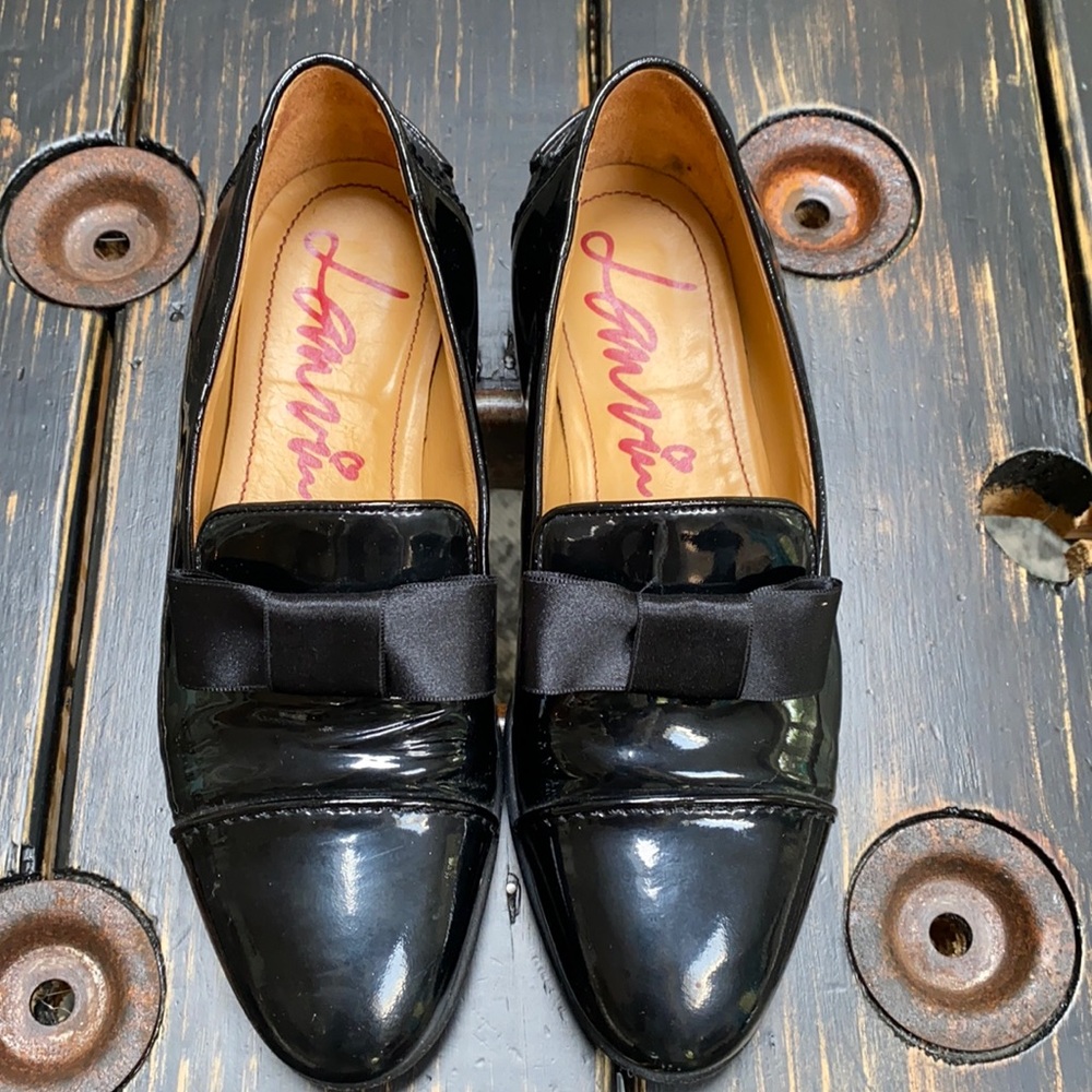 LANVIN Patent Leather Loafer with Bow Detail